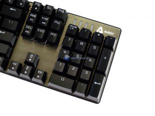AUKEY-KM-G3-8